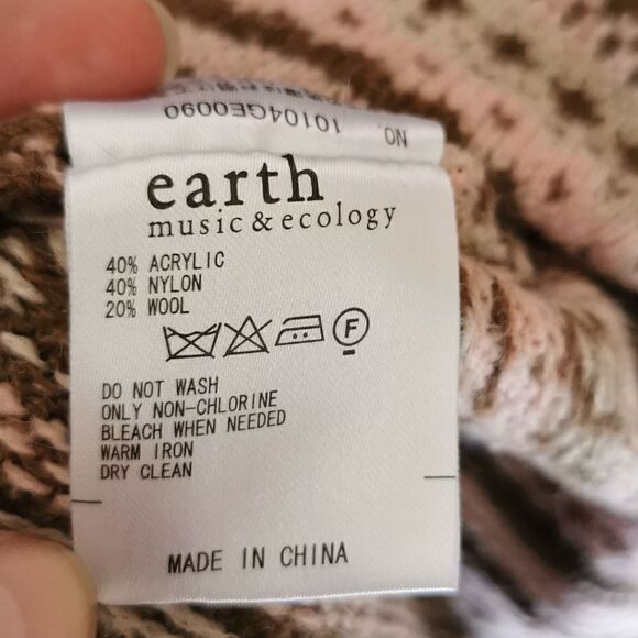 FAIR Isle Wool Blend Pink, Beige Sweater Medium - Picture 4 of 5